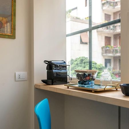 Apartamento Mini Loft Moscova Milán Exterior foto